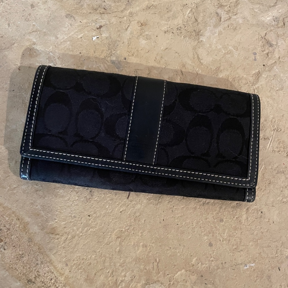 Coach Vintage Y2K signature print black wallet